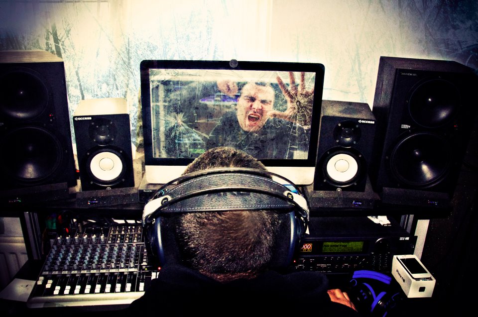 Xtrah: DJ Mag Guest Mix [2012.02.27]